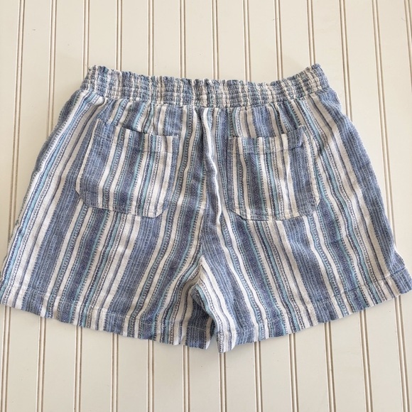 Briggs New York Linen Blue and White Striped Shorts - Picture 3 of 10